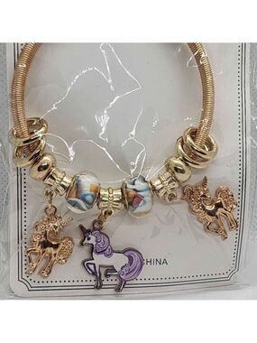 Brand New   Three Unicorn Bracelet